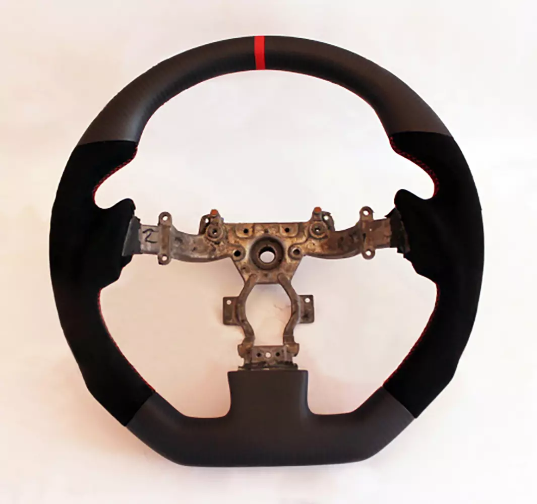 Nissan GT-R Steering Wheel Matte Carbon Fiber Alcantara