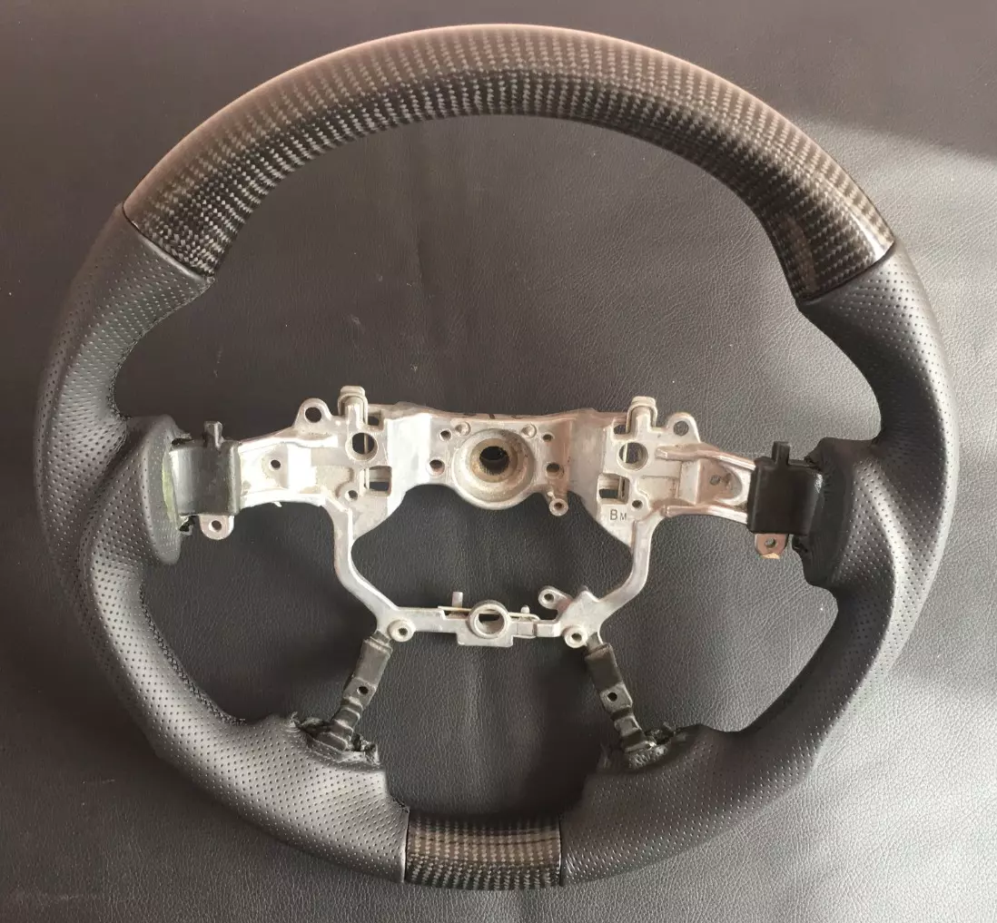 Toyota Land Cruiser Steering Wheel Carbon Leather
